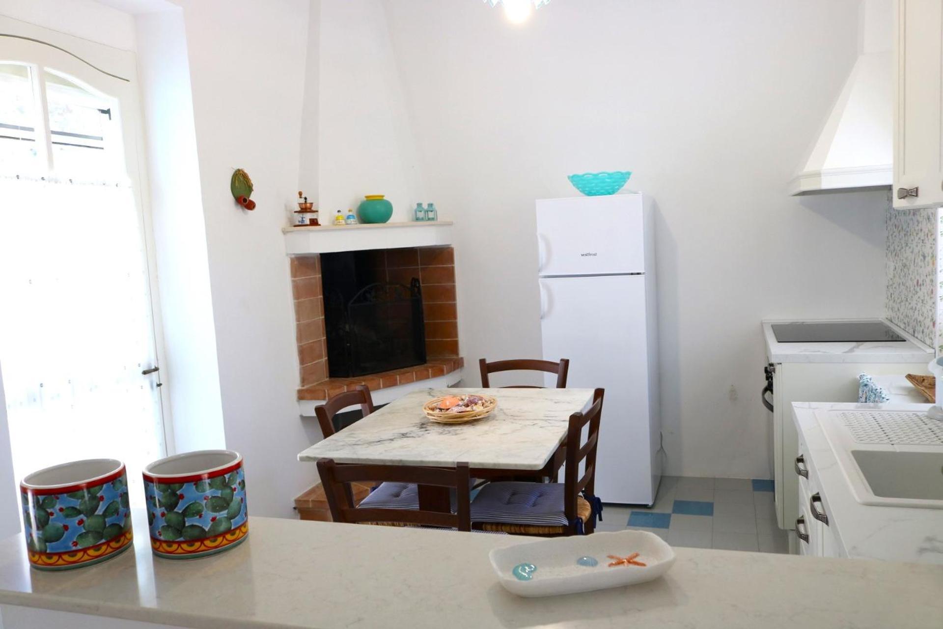Villa Maria In Puglia Con Pineta Vicino Al Mare Torre Suda Luaran gambar