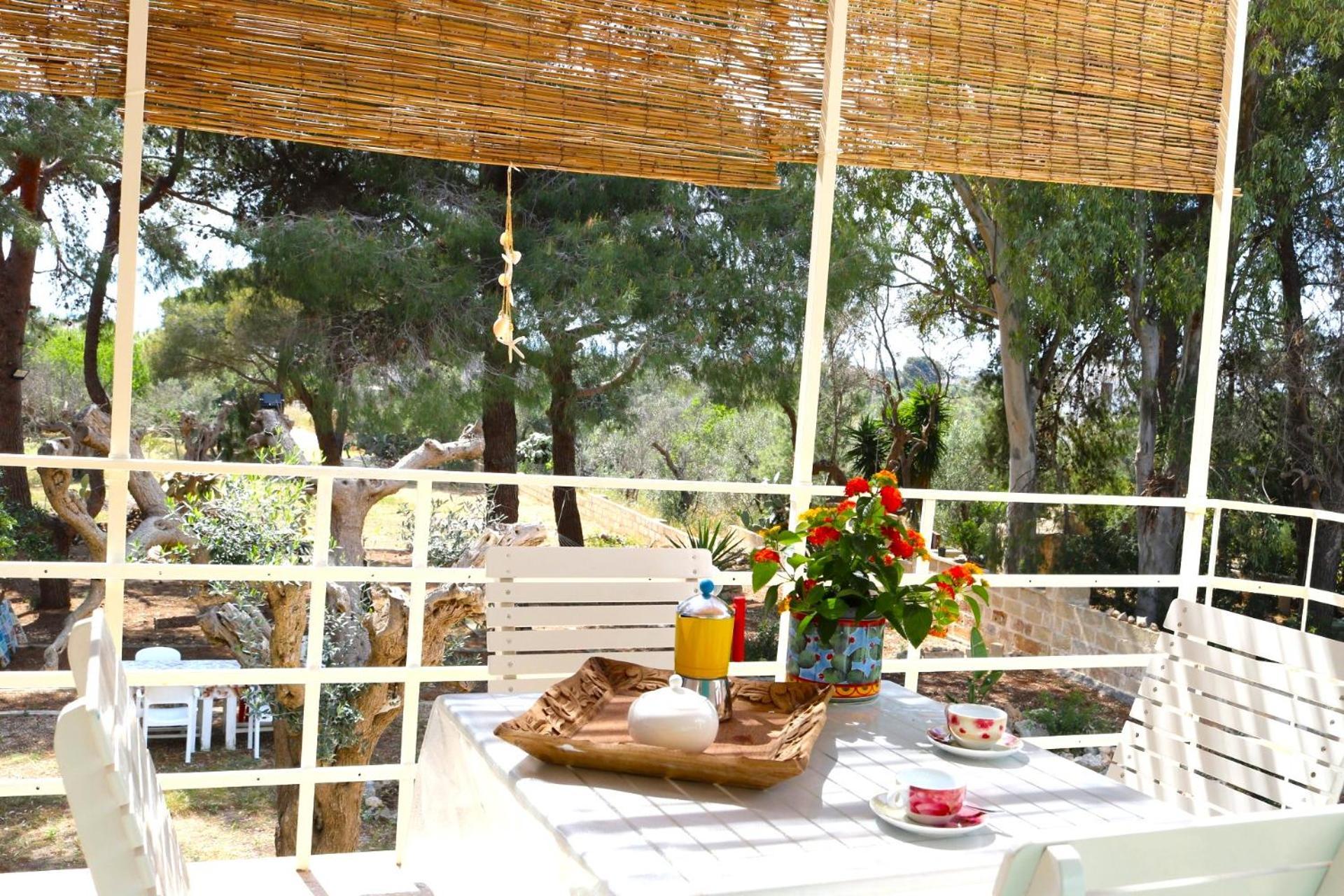 Villa Maria In Puglia Con Pineta Vicino Al Mare Torre Suda Luaran gambar
