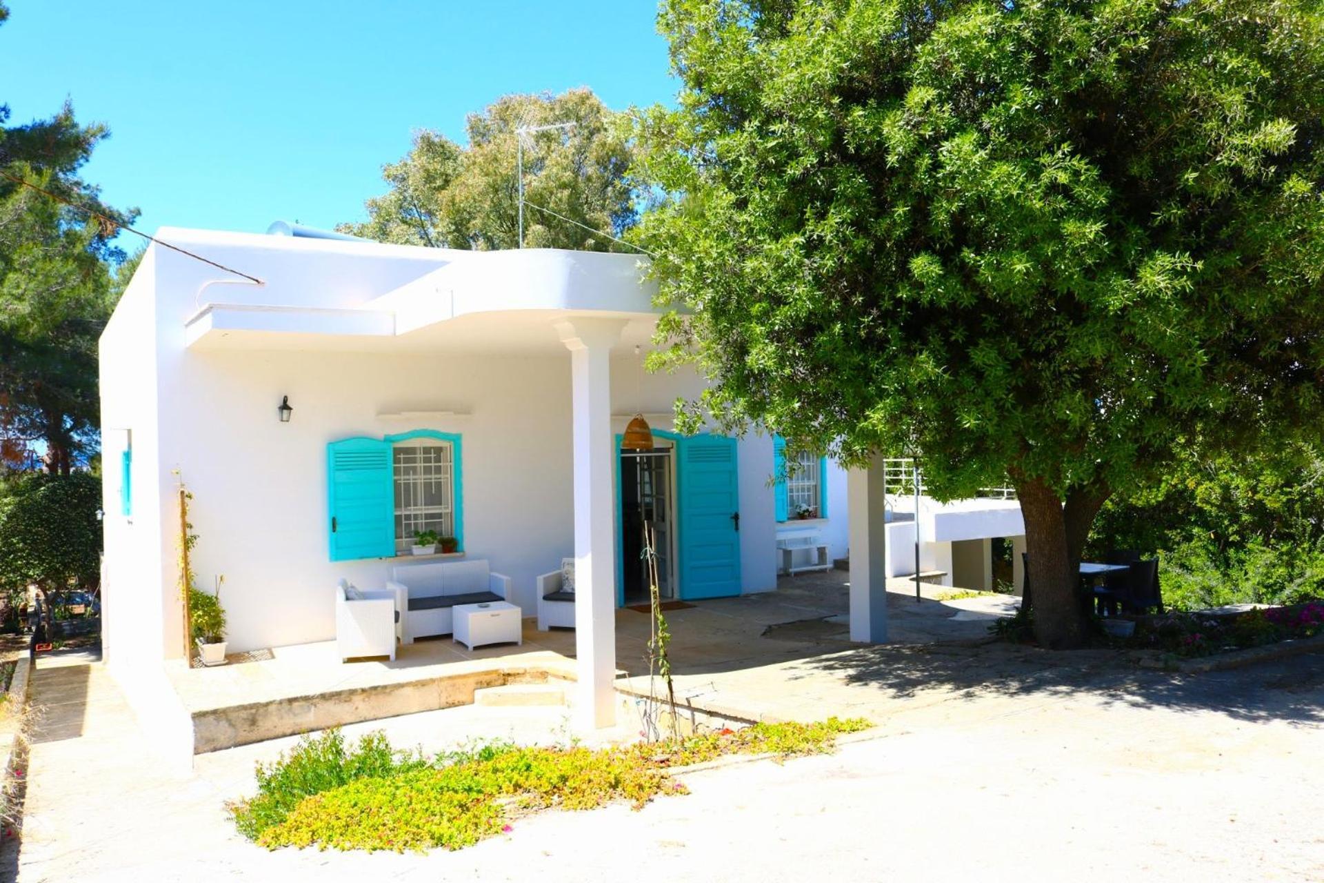 Villa Maria In Puglia Con Pineta Vicino Al Mare Torre Suda Luaran gambar